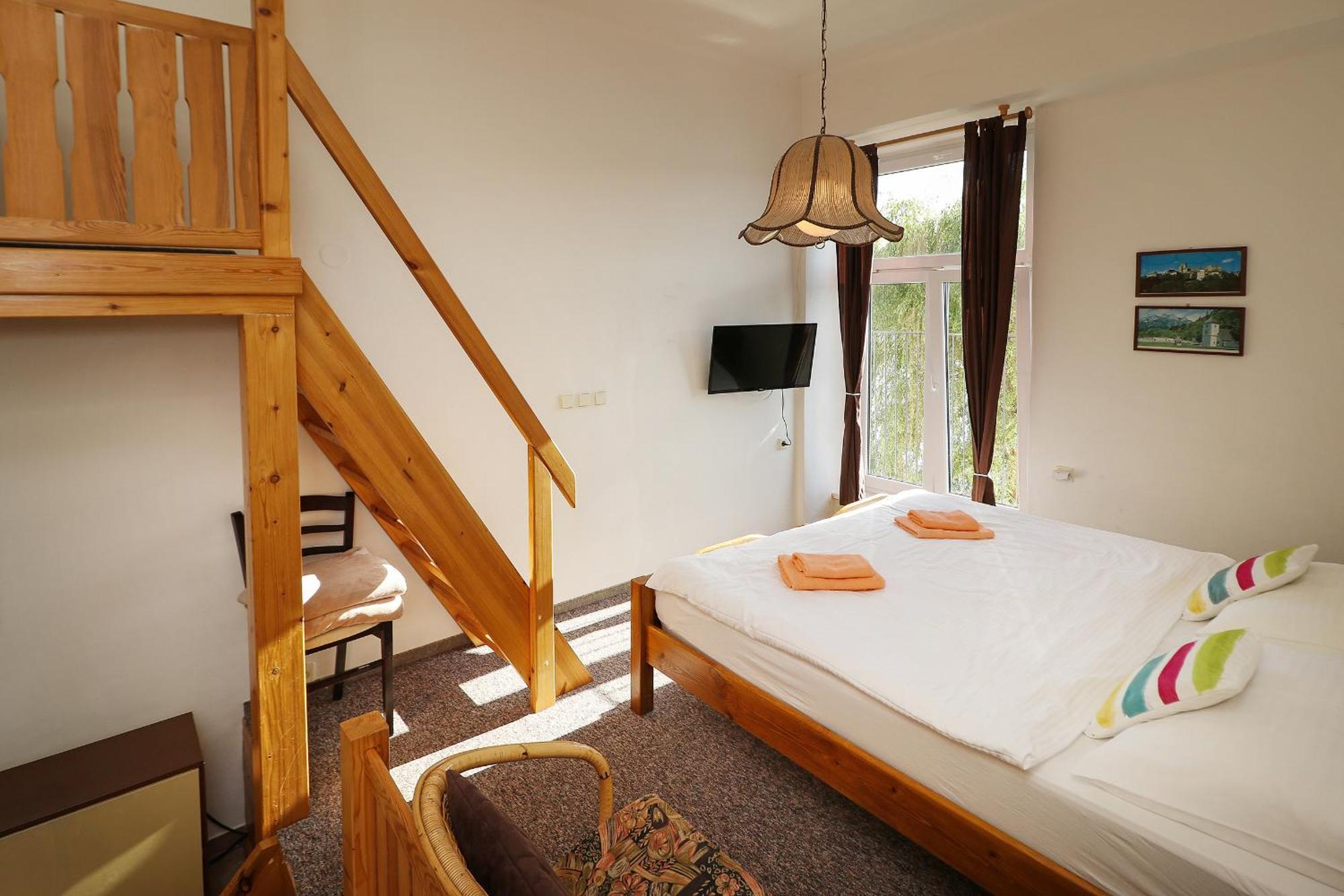 U Jezera Apartment ฟริมบูร์ก ภายนอก รูปภาพ