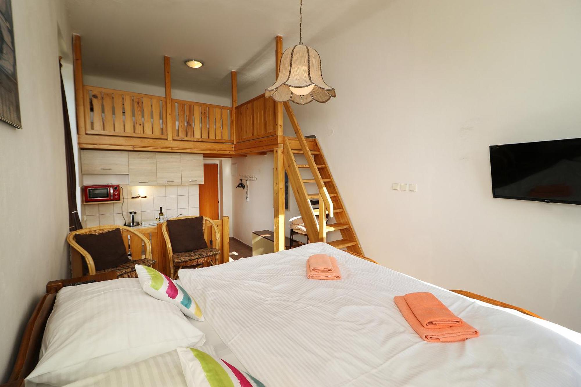 U Jezera Apartment ฟริมบูร์ก ภายนอก รูปภาพ
