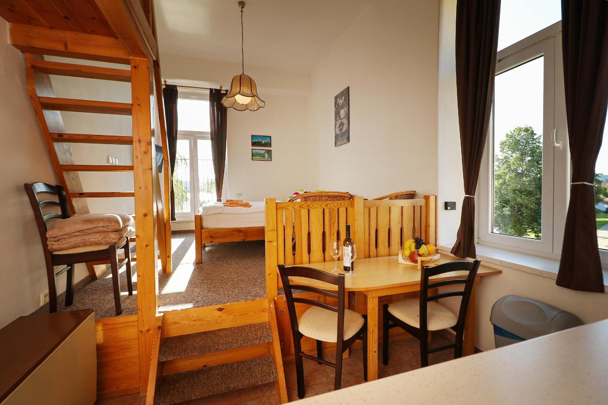 U Jezera Apartment ฟริมบูร์ก ภายนอก รูปภาพ
