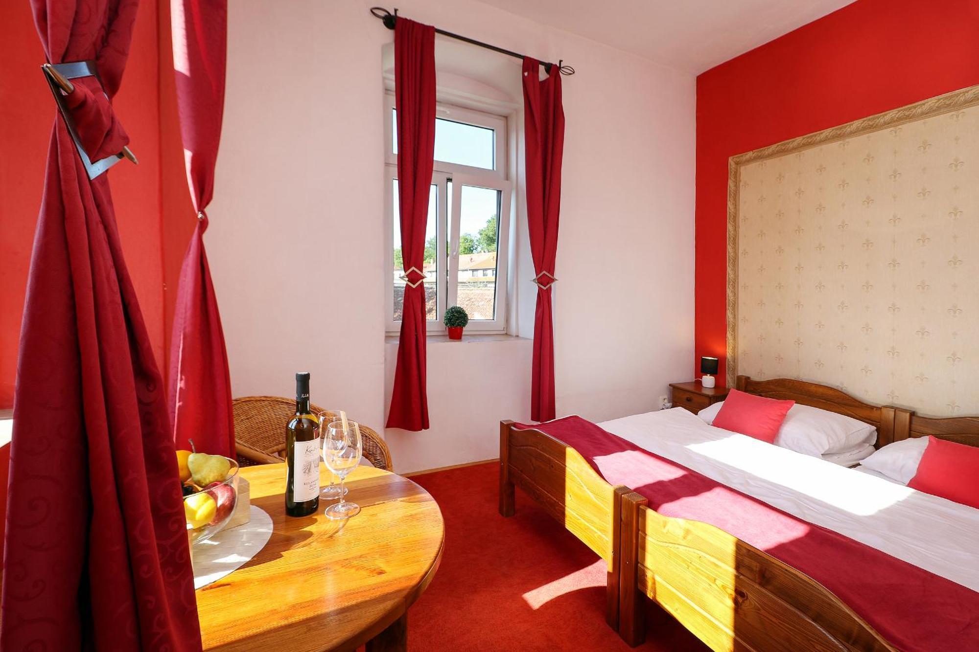 U Jezera Apartment ฟริมบูร์ก ภายนอก รูปภาพ